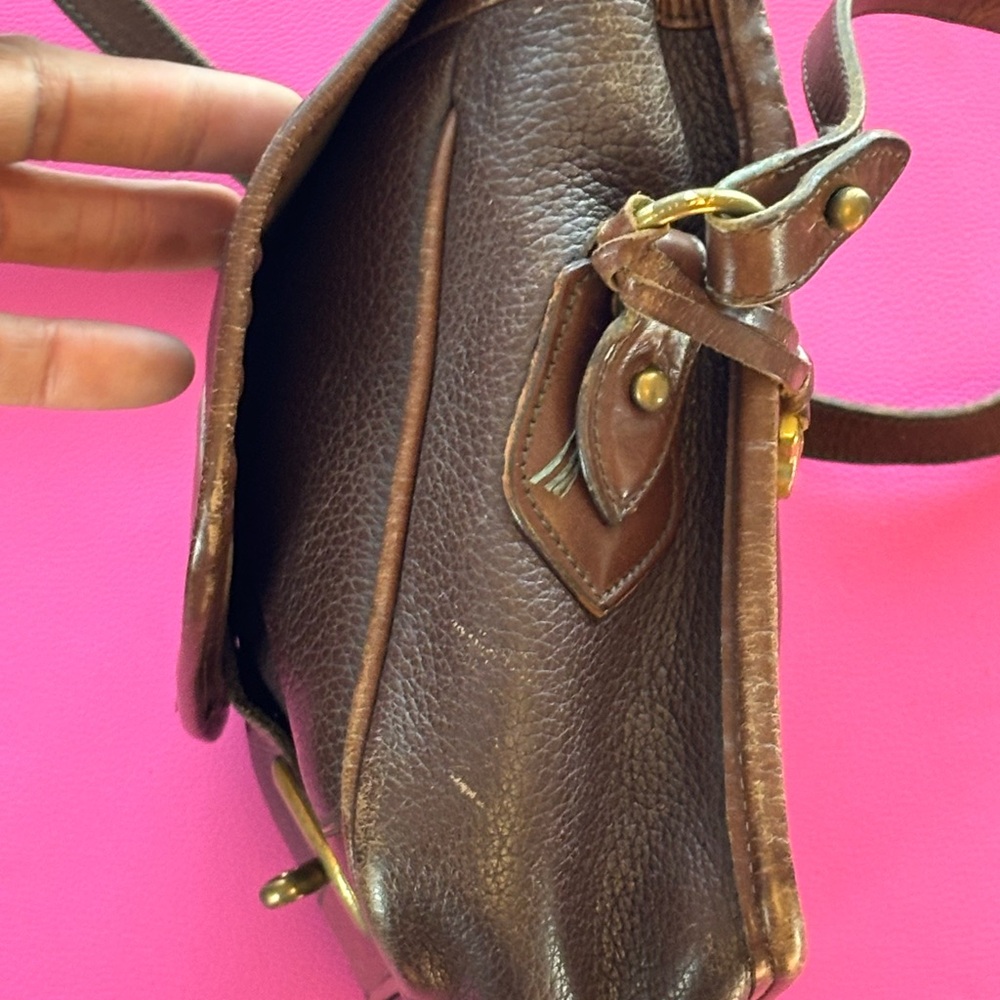 Dooney & Bourke toggle Flap Shoulder Bag AWL Leather USA made Brown Vintage - Picture 5 of 11